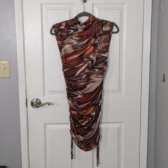 Pretty Little Thing Ruched‎ Tie-Side Bodycon 70s Inspired Mesh Mini Dress Size 4 - Picture 4 of 7